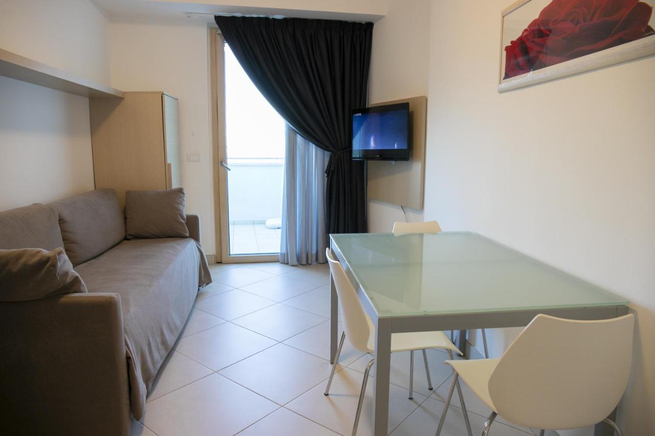 Residence Mareamare Grottammare Phòng bức ảnh